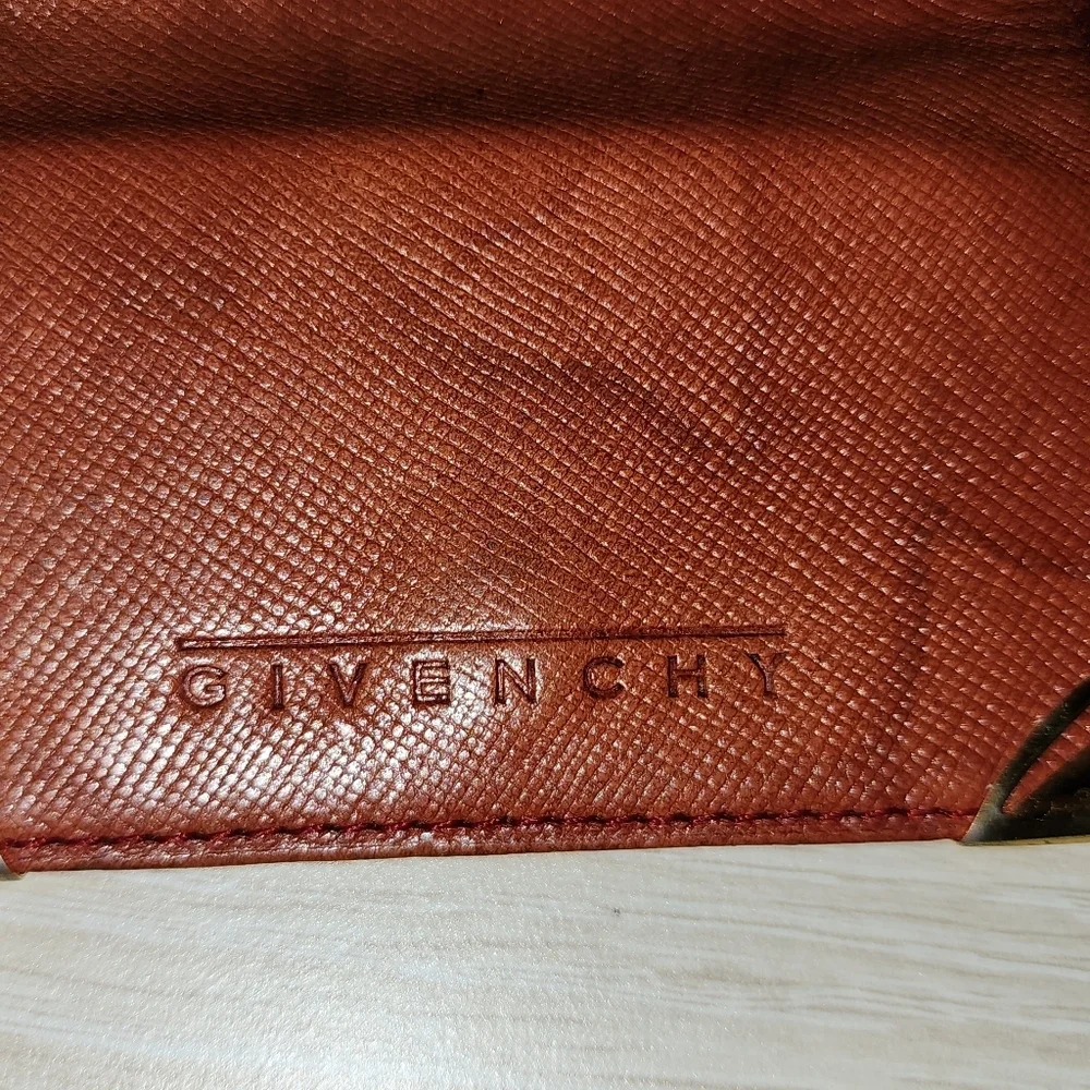 Preowned Givenchy‎ wallet key holder